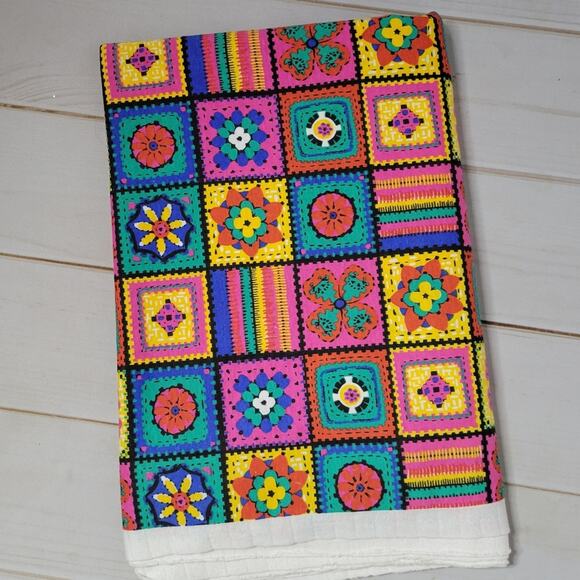 Vintage Tandem Textiles Granny Square Printed Fabric - 66" x 86" - Picture 1 of 6
